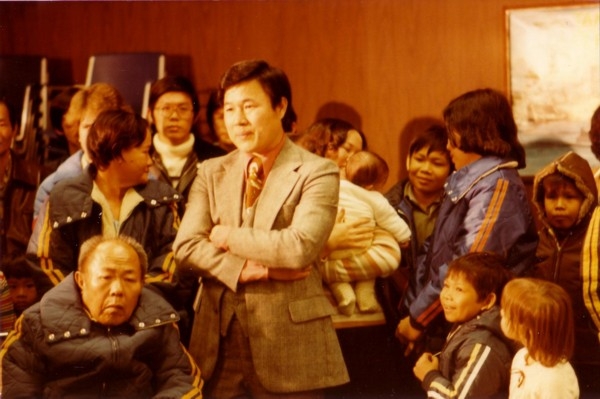 familyunclegrandpamichairport dec 80
